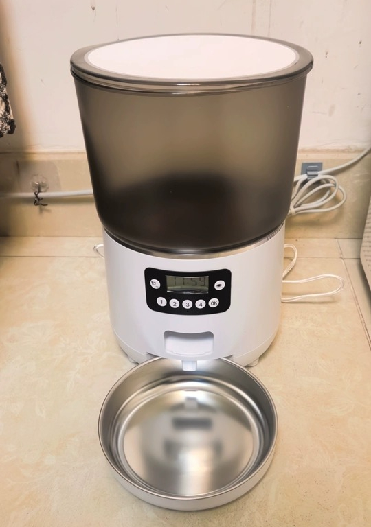 4L Electronic Timed Auto Pet F - Automatic Pet Feeder recensione e prezzo